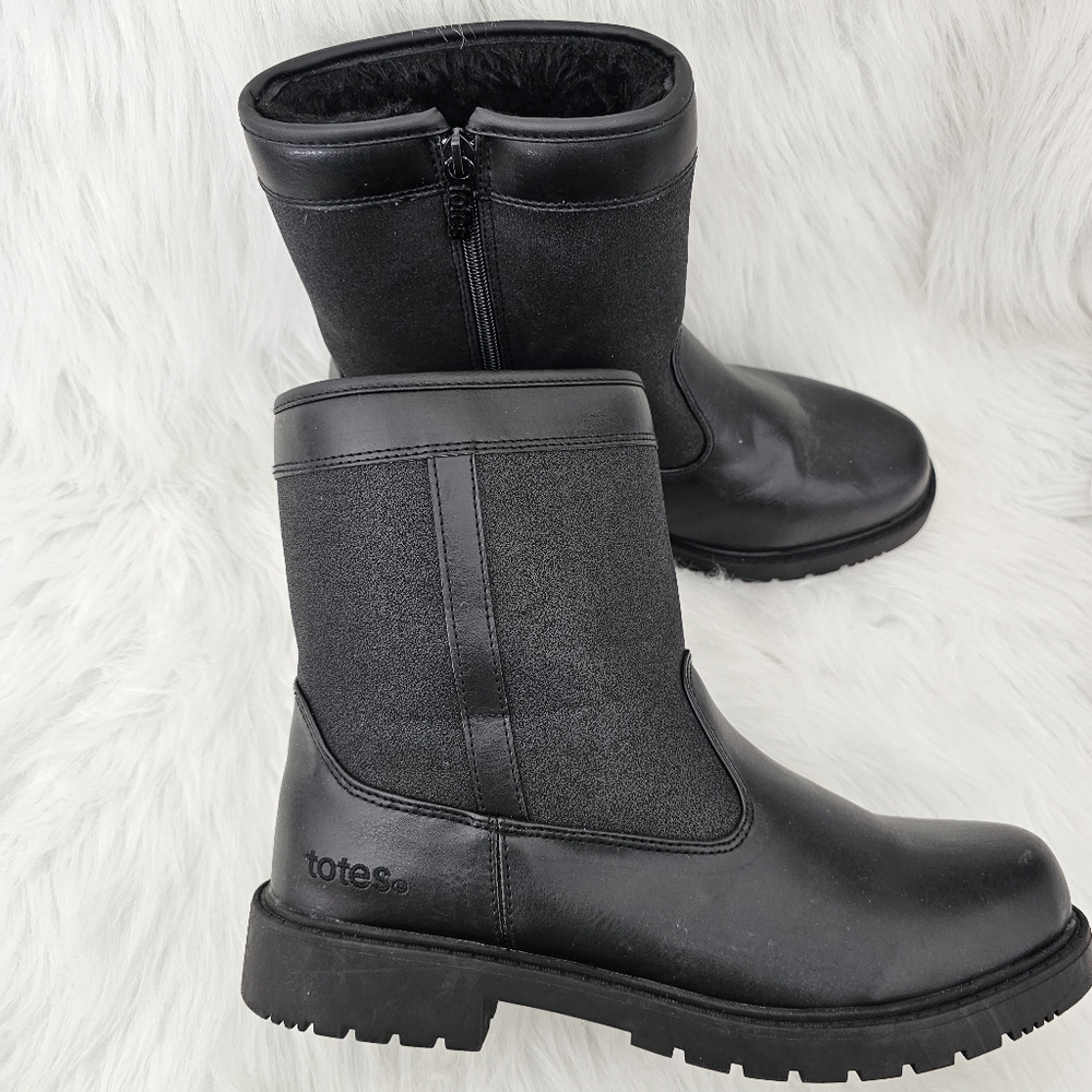 Totes black leather faux fur boots size 10W